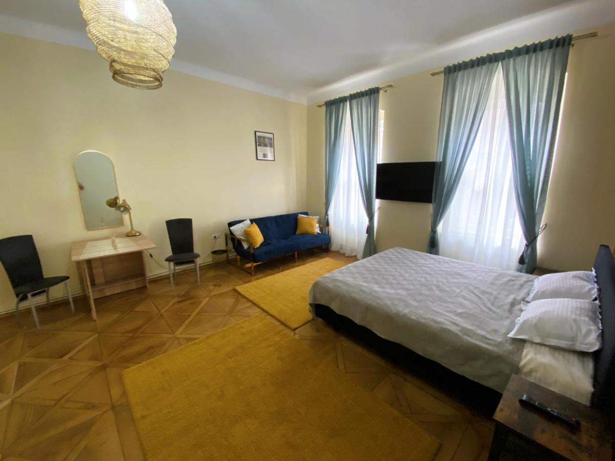 Boem 2 Sibiu Old Town Apartman Kültér fotó