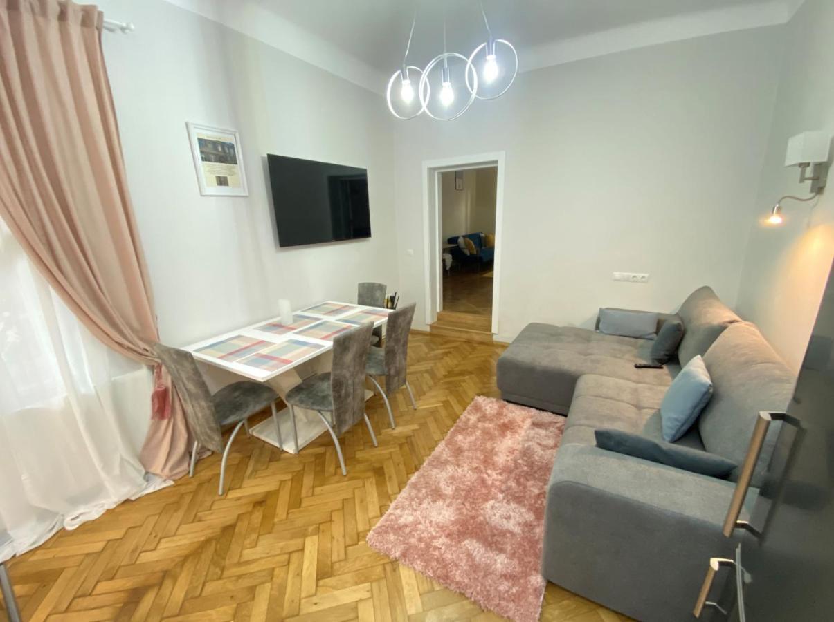 Boem 2 Sibiu Old Town Apartman Kültér fotó
